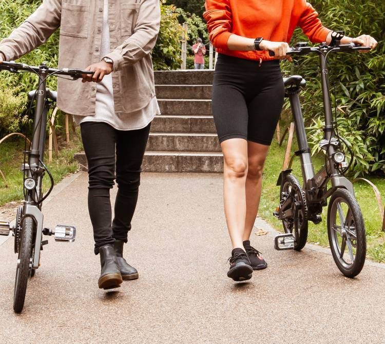 Axon Eco eBike in the Park