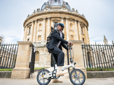 Axon Rides in the City