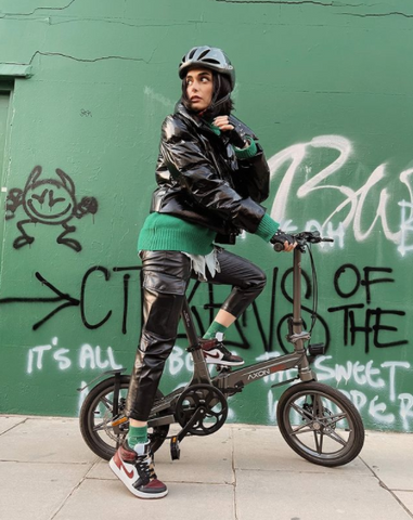 Urban eBikes from Axon Rides Urban Exploring on Foldable eBike