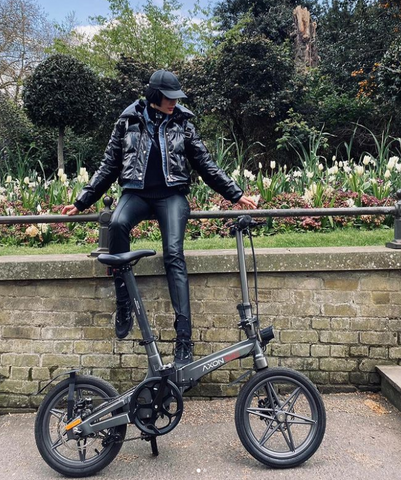 eBike for Urban lifestyles Foldable eBike for Urban commutes